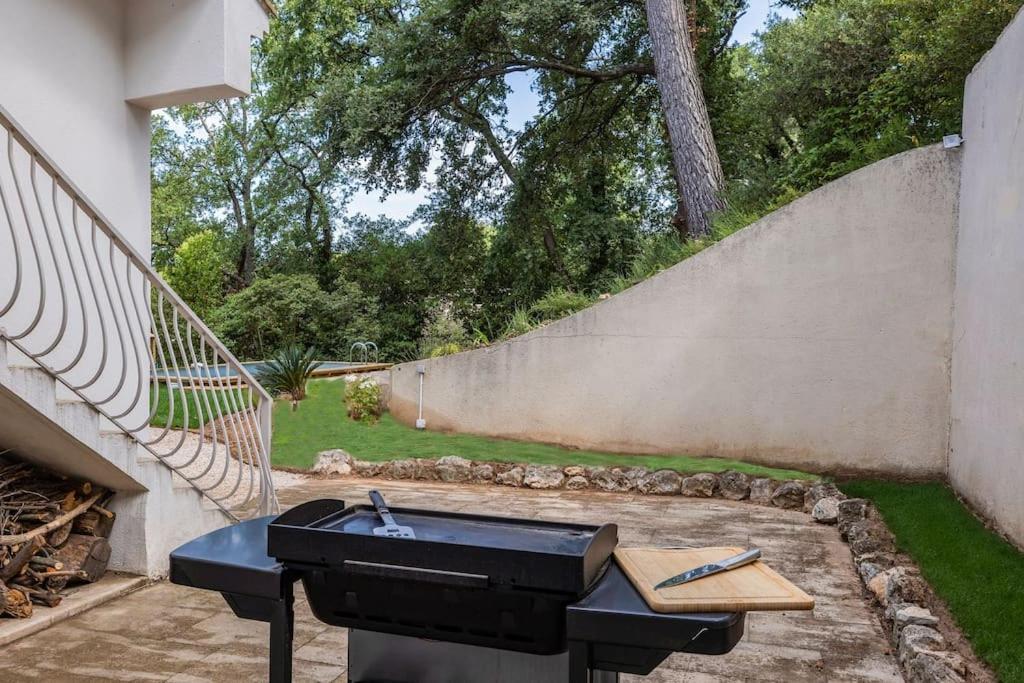 Villa La Pinede エクス＝アン＝プロヴァンス エクステリア 写真