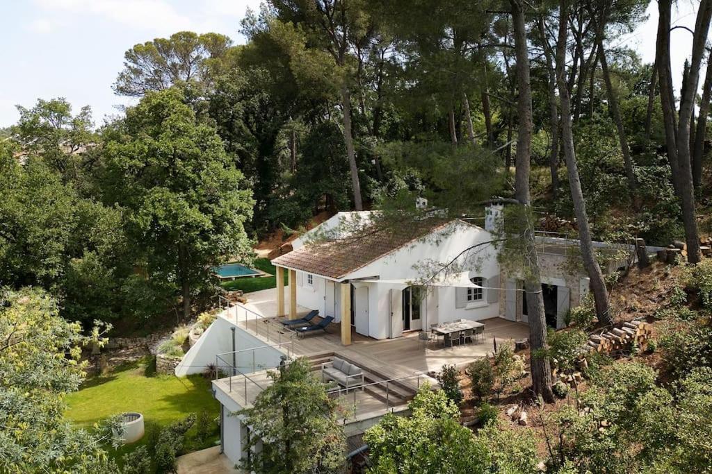 Villa La Pinede エクス＝アン＝プロヴァンス エクステリア 写真